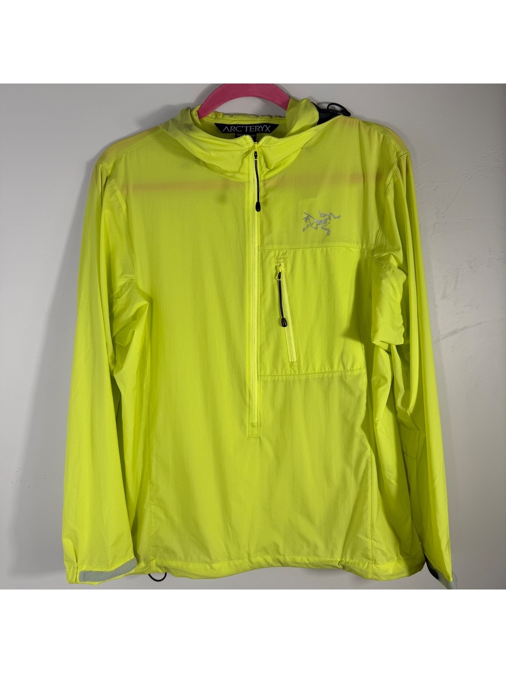 Arc’teryx Women’s Neon Lime Lightweight Hooded Windbreaker Jacket | M 8–10
